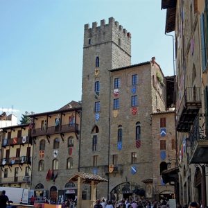 IL CASENTINO TRA MONASTERI E FORESTE