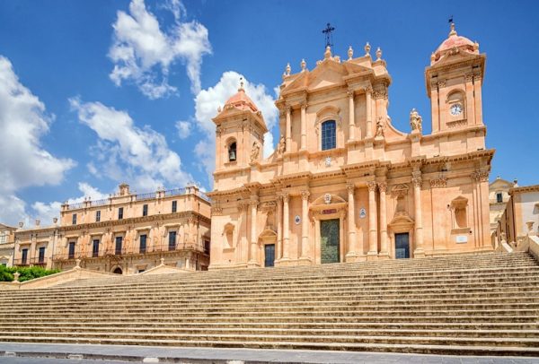 SICILIA ORIENTALE, CULLA DEL BAROCCO